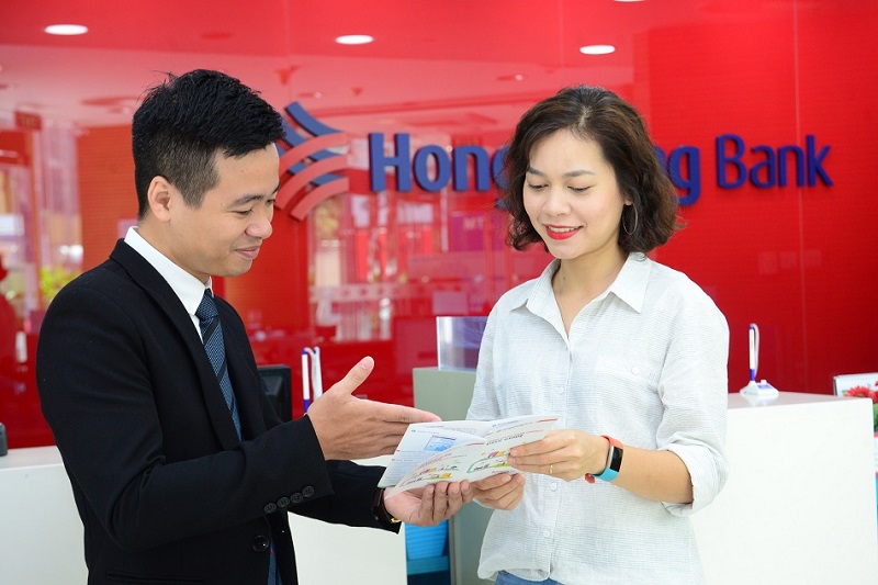 Hong Leong luôn sẵn sàng hướng dẫn mở thẻ ngân hàng online.