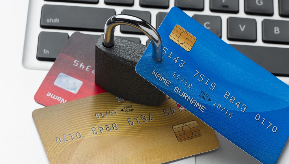 Khi bị mất thẻ ATM nên làm gì